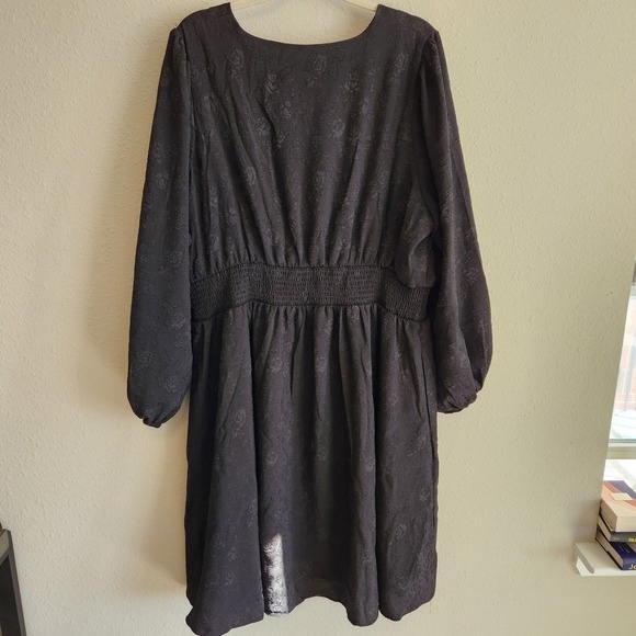 Draper James Size 2X Black Long Sleeve Smocked Waist Dress - Picture 9 of 12